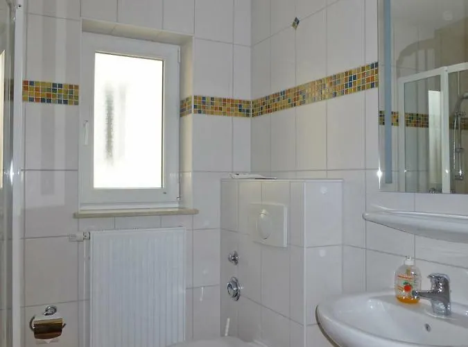 Ostsee Ferienapartments * 格拉尔-米里茨